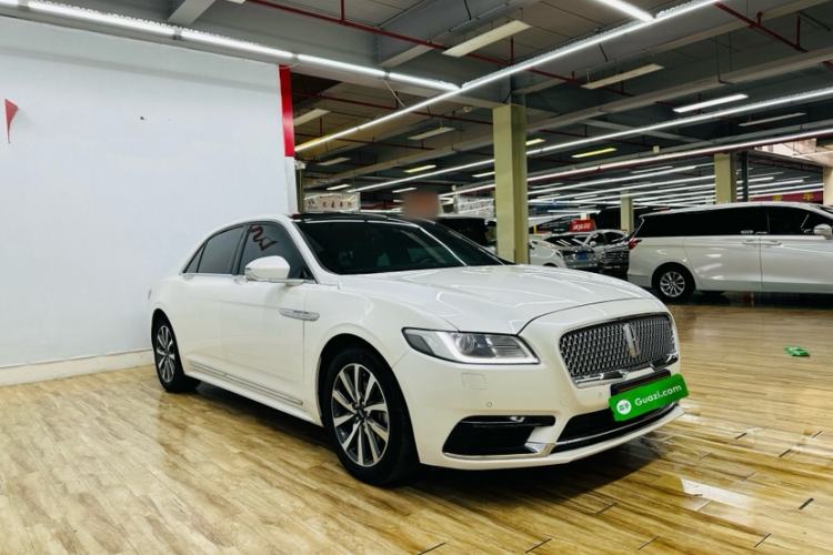 Used Lincoln Continental 2018 2.0T Two-Wheel Drive Deluxe Edition Exterior 2