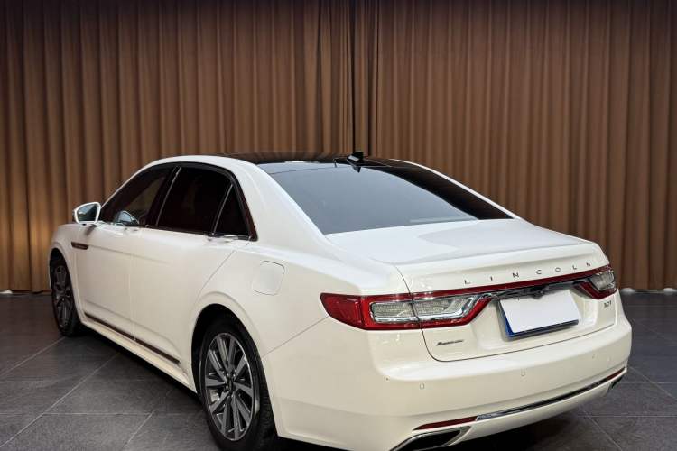 Used Lincoln Continental 2018 2.0T Two-Wheel Drive Deluxe Edition Exterior 4