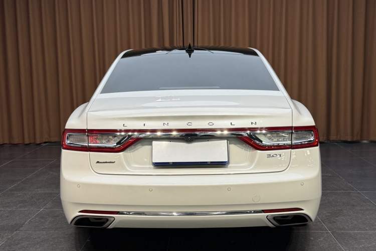 Used Lincoln Continental 2018 2.0T Two-Wheel Drive Deluxe Edition Exterior 5