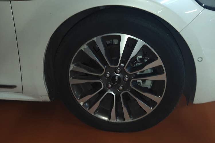 Used Lincoln Continental 2018 3.0T Four-Wheel Drive Prestige Edition Exterior 7