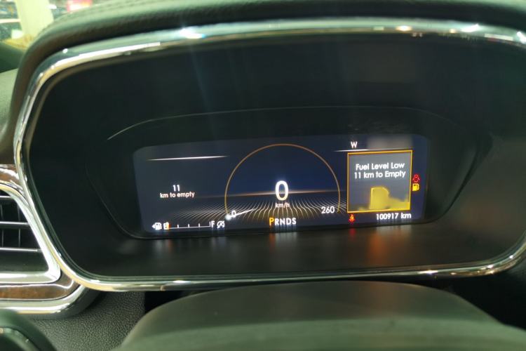 Used Lincoln Continental 2018 2.0T Two-Wheel Drive Deluxe Edition Instrument Cluster