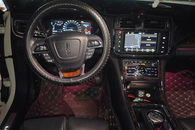 Used Lincoln Continental 2018 3.0T Four-Wheel Drive Prestige Edition Steering Wheel