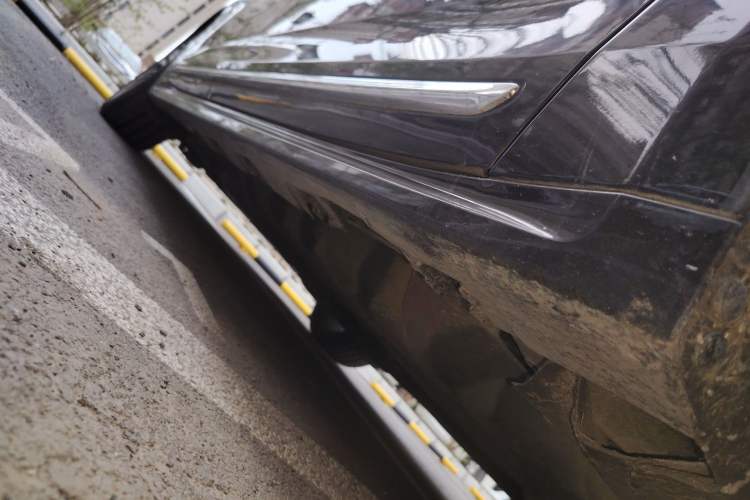 Used Lincoln Continental 2019 2.0T Two-Wheel Drive Prestige Version China VI Standard Chassis Front Right