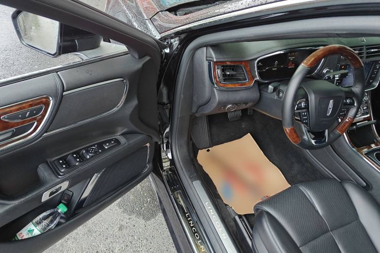 Used Lincoln Continental 2019 2.0T Two-Wheel Drive Luxury Edition China VI Standard Driver Seat