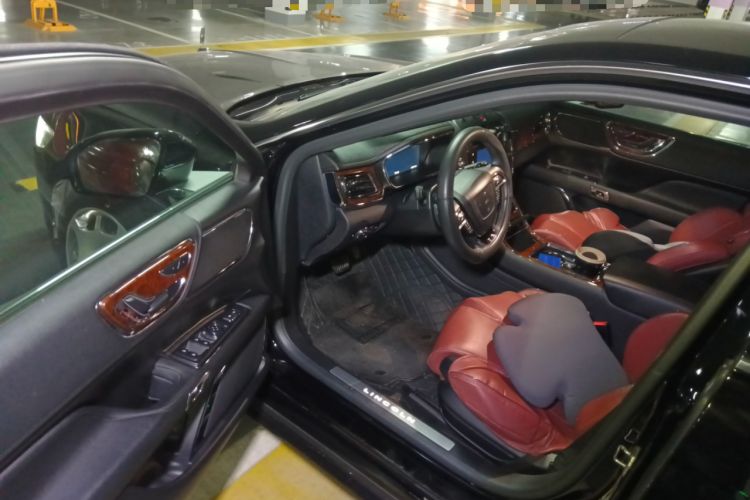 Used Lincoln Continental 2019 2.0T Two-Wheel Drive Luxury Edition China VI Standard Driver Seat