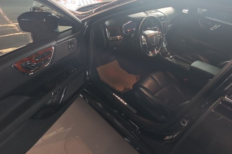 Used Lincoln Continental 2019 2.0T Two-Wheel Drive Prestige Version China VI Standard Driver Seat