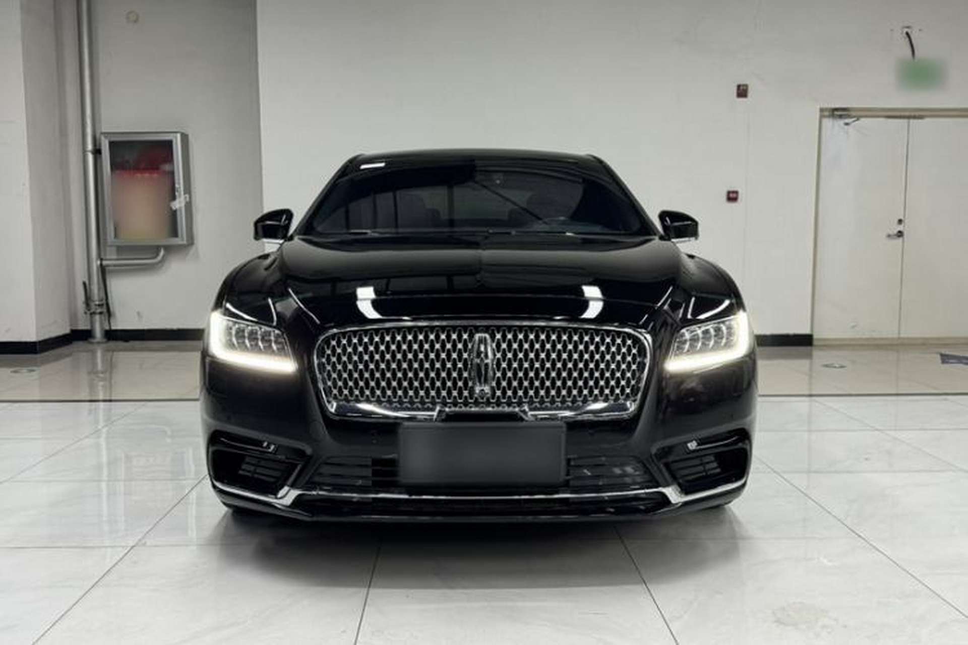 Used Lincoln Continental 2019 2.0T Two-Wheel Drive Prestige Version China VI Standard Exterior 2