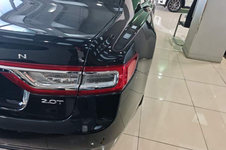 Used Lincoln Continental 2019 2.0T Two-Wheel Drive Luxury Edition China VI Standard Exterior 6