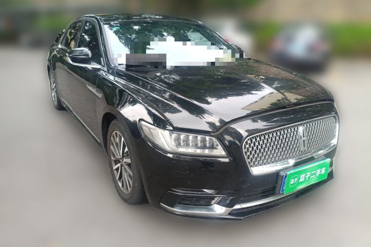 Used Lincoln Continental 2019 2.0T Two-Wheel Drive Luxury Edition China VI Standard Front Right 45 Deg