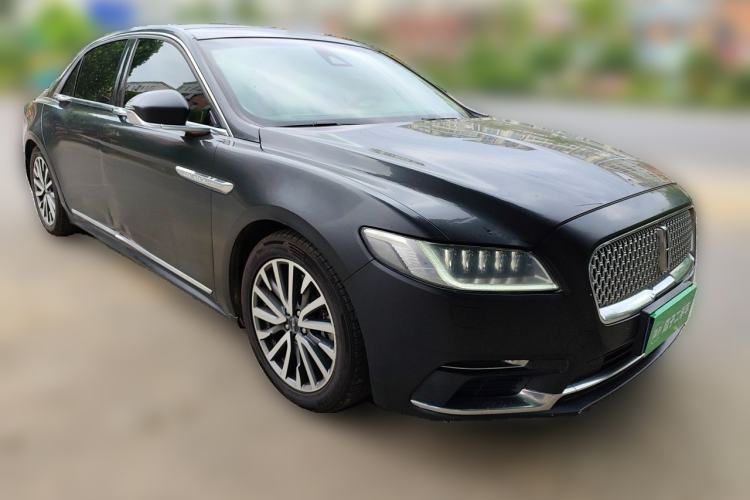 Used Lincoln Continental 2019 2.0T Two-Wheel Drive Luxury Edition China VI Standard Front Right 45 Deg