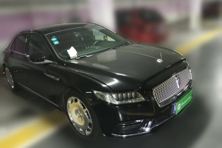 Used Lincoln Continental 2019 2.0T Two-Wheel Drive Luxury Edition China VI Standard Front Right 45 Deg