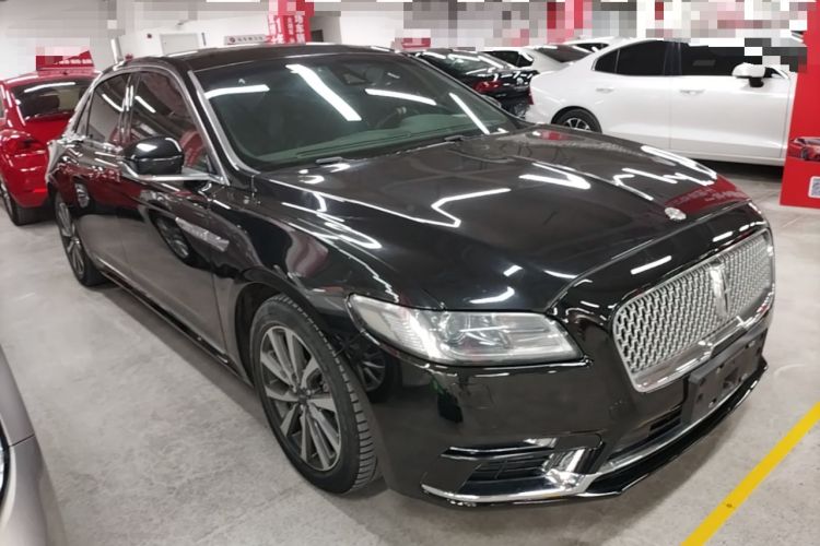 Used Lincoln Continental 2019 2.0T Two-Wheel Drive Luxury Edition China VI Standard Front Right 45 Deg