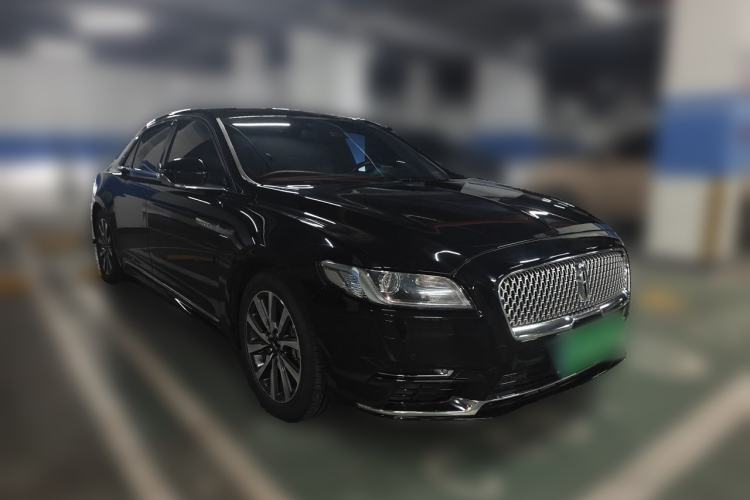 Used Lincoln Continental 2019 2.0T Two-Wheel Drive Luxury Edition China VI Standard Front Right 45 Deg