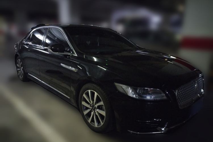 Used Lincoln Continental 2019 2.0T Two-Wheel Drive Luxury Edition China VI Standard Front Right 45 Deg