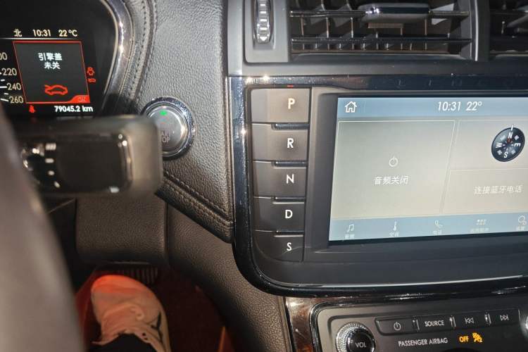 Used Lincoln Continental 2019 2.0T Two-Wheel Drive Luxury Edition China VI Standard Gear Lever