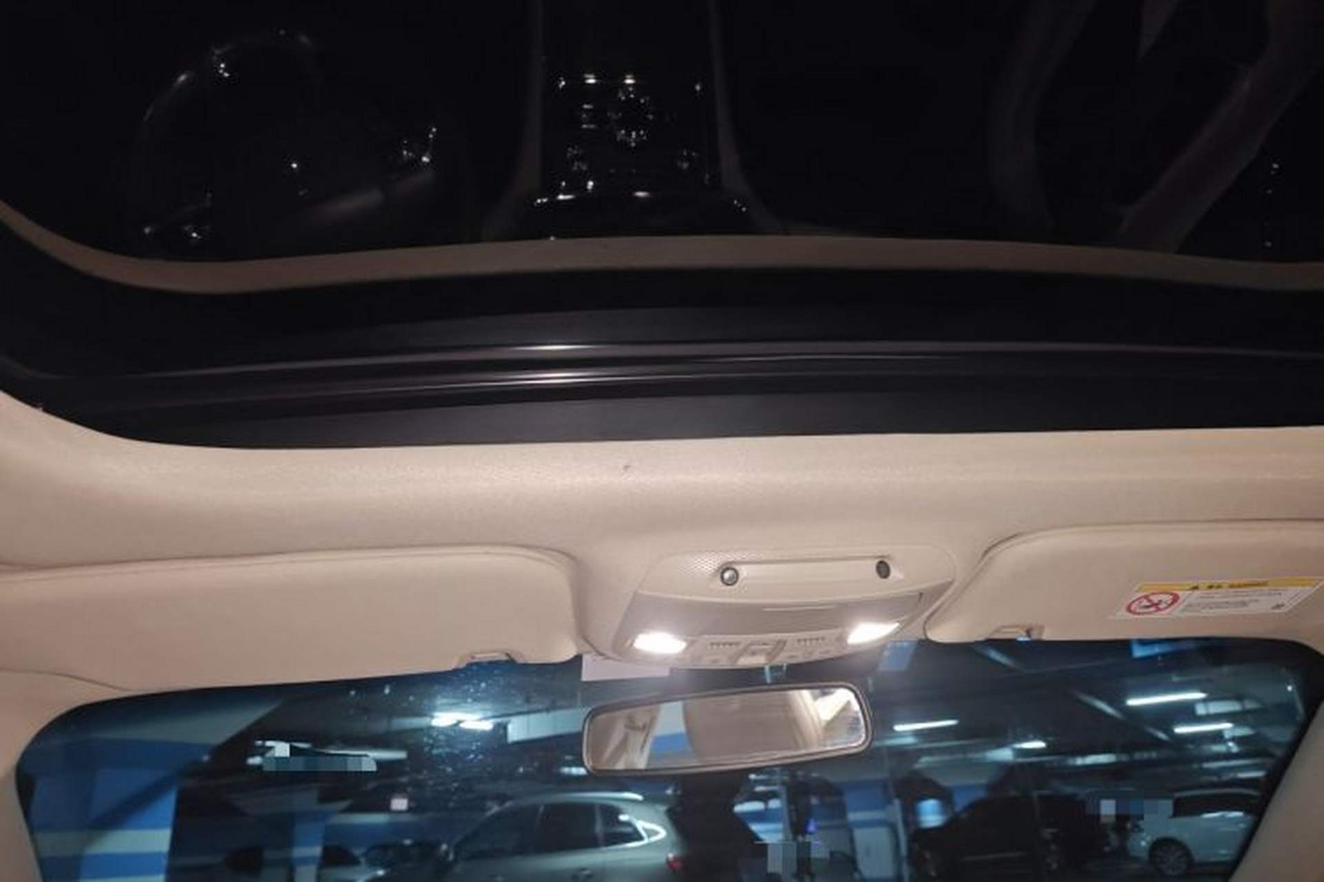 Used Lincoln Continental 2019 2.0T Two-Wheel Drive Luxury Edition China VI Standard Headliner