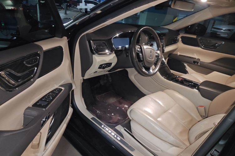 Used Lincoln Continental 2019 2.0T Two-Wheel Drive Luxury Edition China VI Standard Interior 3