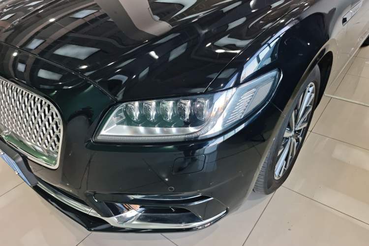Used Lincoln Continental 2019 2.0T Two-Wheel Drive Luxury Edition China VI Standard Left Front Headlight
