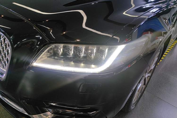 Used Lincoln Continental 2019 2.0T Two-Wheel Drive Prestige Version China VI Standard Left Front Headlight