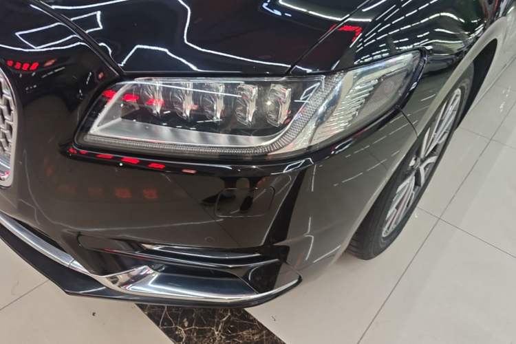 Used Lincoln Continental 2019 2.0T Two-Wheel Drive Luxury Edition China VI Standard Left Front Headlight