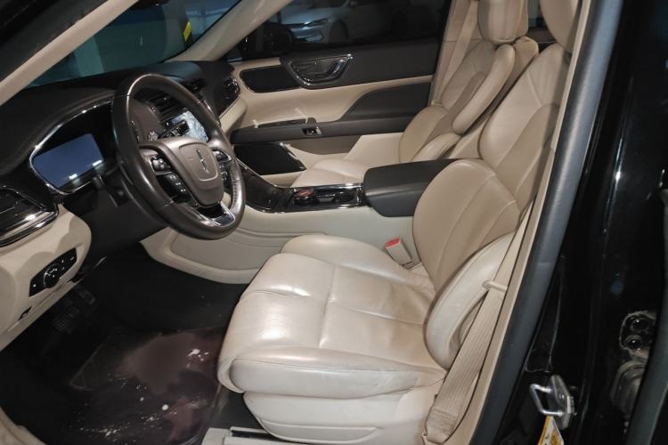 Used Lincoln Continental 2019 2.0T Two-Wheel Drive Luxury Edition China VI Standard Left Front Seat