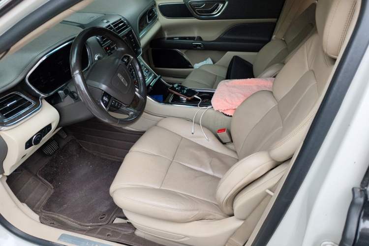 Used Lincoln Continental 2019 2.0T Two-Wheel Drive Luxury Edition China VI Standard Left Front Seat