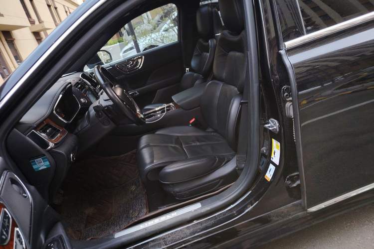 Used Lincoln Continental 2019 2.0T Two-Wheel Drive Prestige Version China VI Standard Left Front Seat
