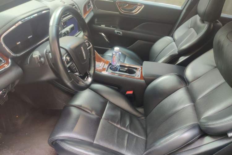 Used Lincoln Continental 2019 2.0T Two-Wheel Drive Luxury Edition China VI Standard Left Front Seat