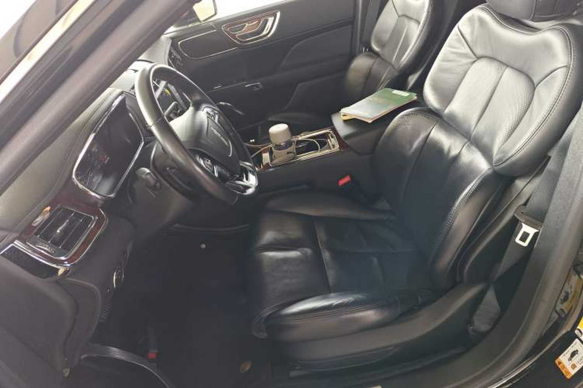 Used Lincoln Continental 2019 2.0T Two-Wheel Drive Luxury Edition China VI Standard Left Front Seat