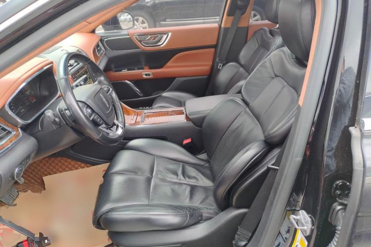 Used Lincoln Continental 2019 2.0T Two-Wheel Drive Luxury Edition China VI Standard Left Front Seat