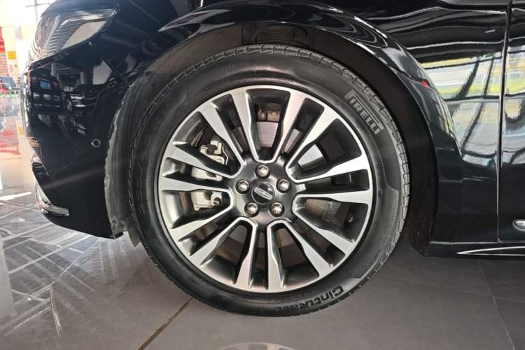 Used Lincoln Continental 2019 2.0T Two-Wheel Drive Prestige Version China VI Standard Left Front Wheel Hub