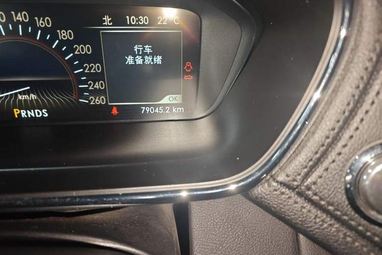 Used Lincoln Continental 2019 2.0T Two-Wheel Drive Luxury Edition China VI Standard Odometer Close Up