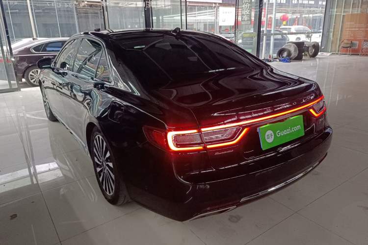 Used Lincoln Continental 2019 2.0T Two-Wheel Drive Prestige Version China VI Standard Rear Left 45 Deg