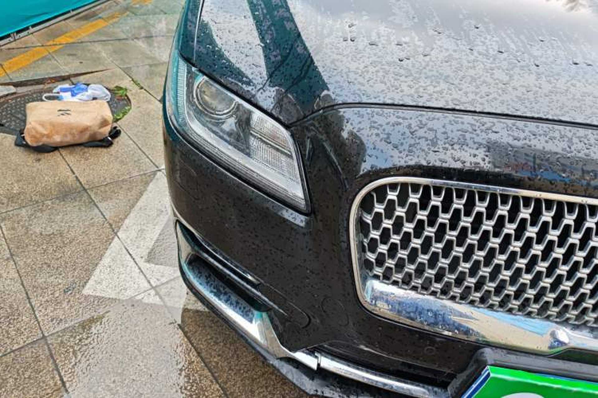 Used Lincoln Continental 2019 2.0T Two-Wheel Drive Luxury Edition China V Standard Right Front Headlight