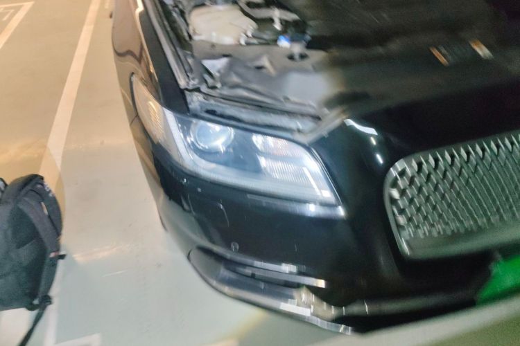 Used Lincoln Continental 2019 2.0T Two-Wheel Drive Luxury Edition China VI Standard Right Front Headlight