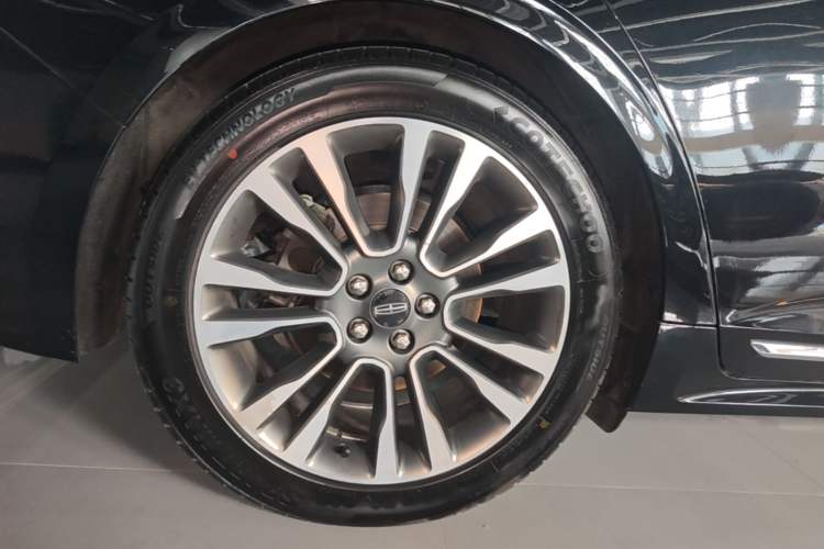 Used Lincoln Continental 2019 2.0T Two-Wheel Drive Prestige Version China VI Standard Right Rear Wheel Hub