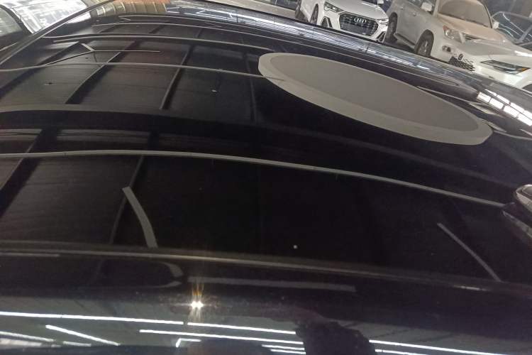 Used Lincoln Continental 2019 2.0T Two-Wheel Drive Prestige Version China VI Standard Roof