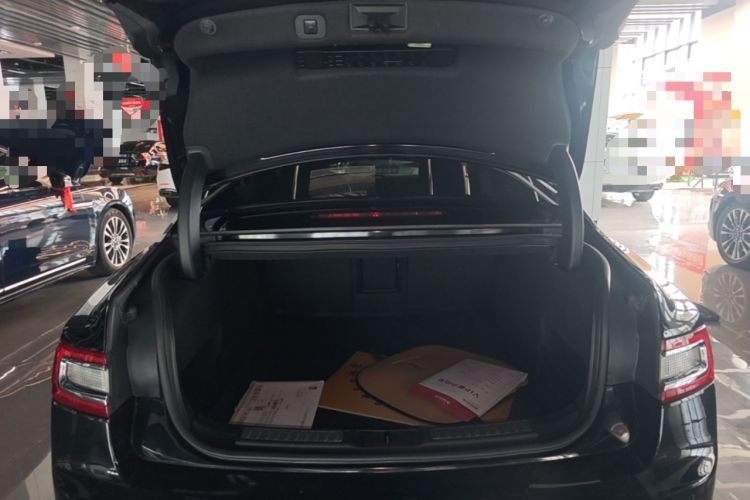 Used Lincoln Continental 2019 2.0T Two-Wheel Drive Prestige Version China VI Standard Trunk