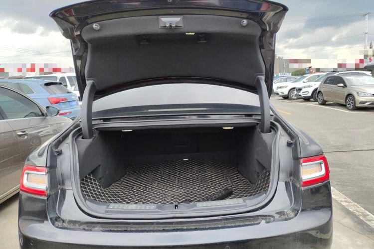 Used Lincoln Continental 2019 2.0T Two-Wheel Drive Luxury Edition China VI Standard Trunk