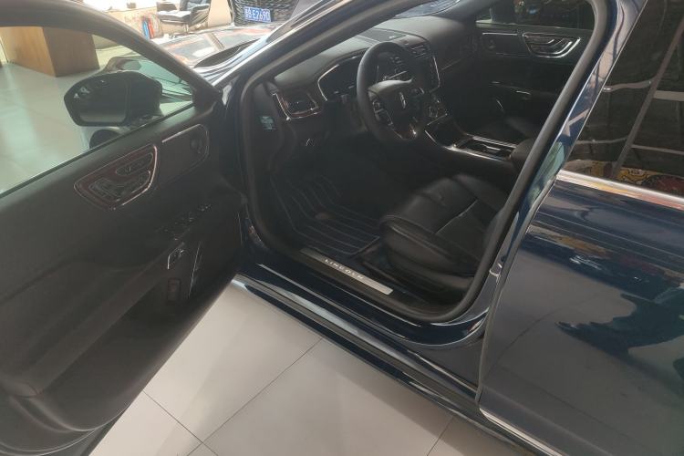 Used Lincoln Continental 2019 2.0T Two-Wheel Drive Prestige Version China VI Standard Driver Seat