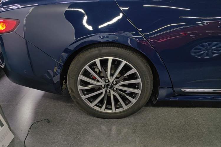 Used Lincoln Continental 2019 2.0T Two-Wheel Drive Prestige Version China VI Standard Exterior 5