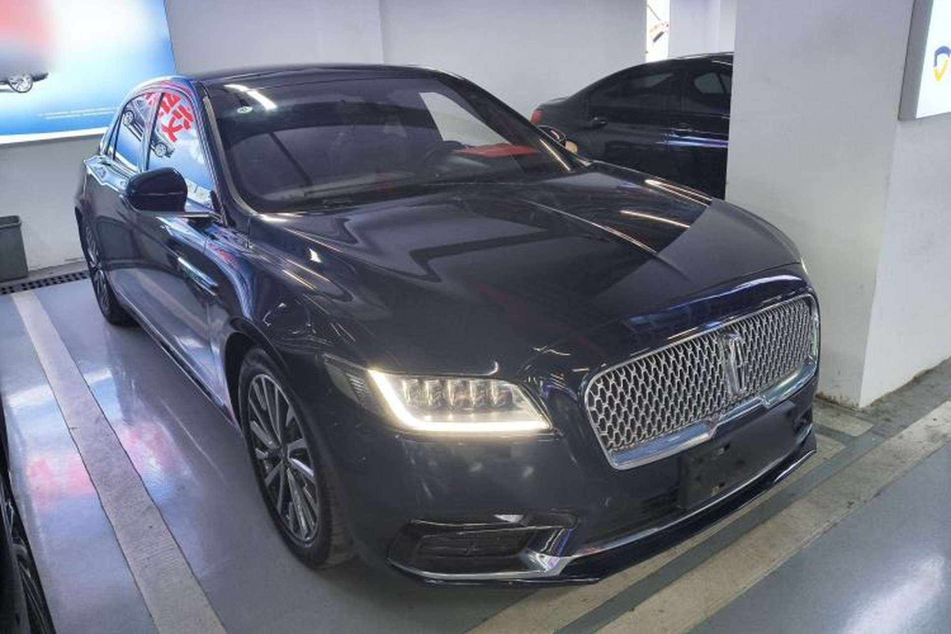 Used Lincoln Continental 2019 2.0T Two-Wheel Drive Prestige Version China VI Standard Front Right 45 Deg
