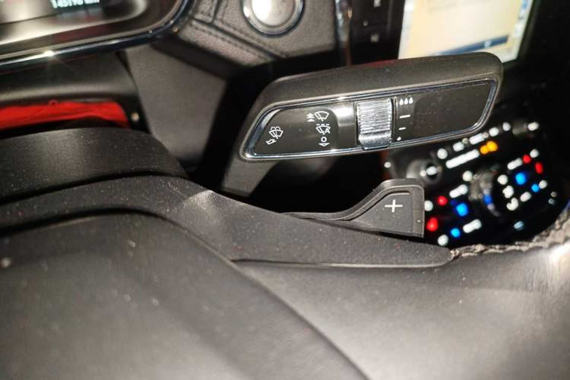 Used Lincoln Continental 2019 2.0T Two-Wheel Drive Prestige Version China VI Standard Gear Lever