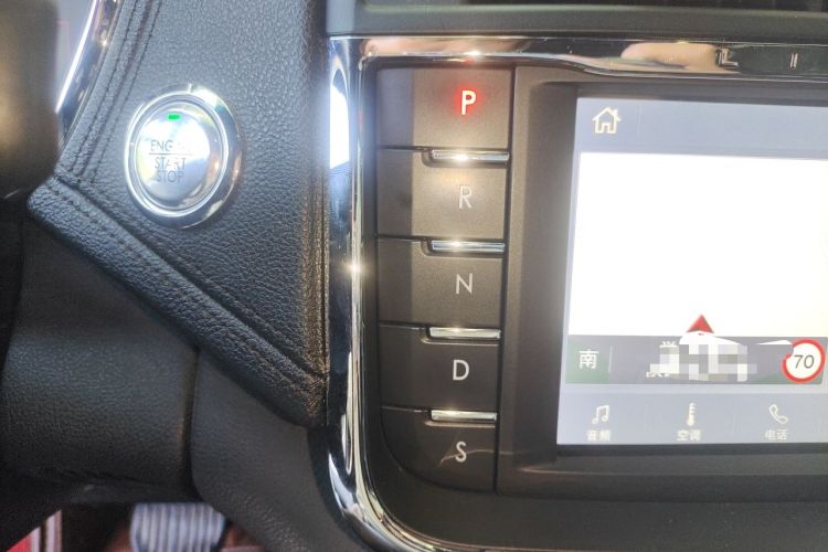 Used Lincoln Continental 2019 2.0T Two-Wheel Drive Prestige Version China VI Standard Gear Lever