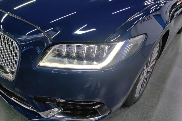 Used Lincoln Continental 2019 2.0T Two-Wheel Drive Prestige Version China VI Standard Left Front Headlight