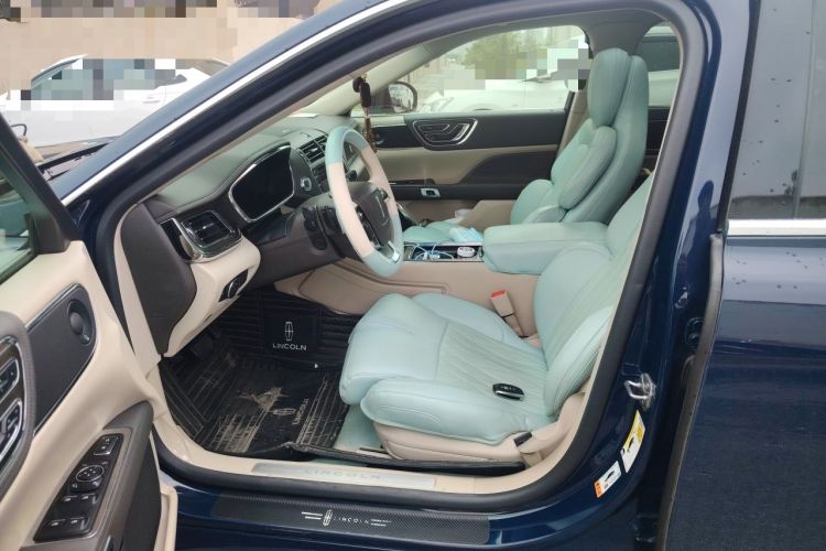 Used Lincoln Continental 2019 2.0T Two-Wheel Drive Prestige Version China VI Standard Left Front Seat