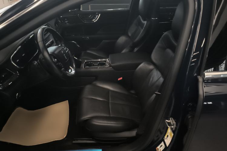 Used Lincoln Continental 2019 2.0T Two-Wheel Drive Prestige Version China VI Standard Left Front Seat