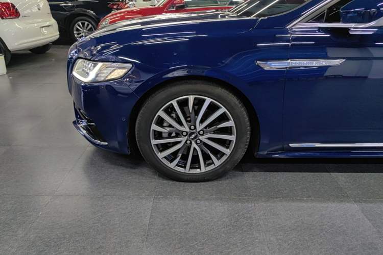 Used Lincoln Continental 2019 2.0T Two-Wheel Drive Prestige Version China VI Standard Left Front Wheel Hub