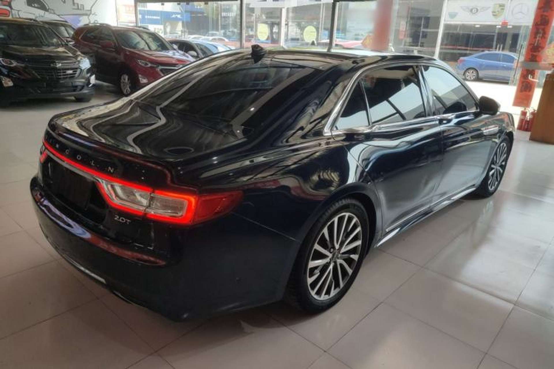 Used Lincoln Continental 2019 2.0T Two-Wheel Drive Prestige Version China VI Standard Rear Right 45 Deg