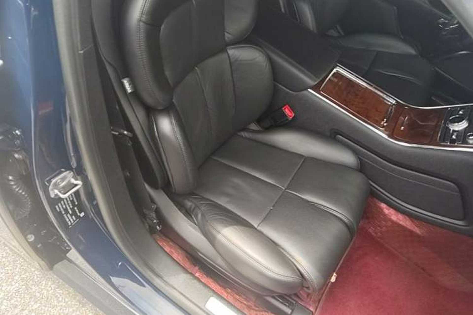 Used Lincoln Continental 2019 2.0T Two-Wheel Drive Prestige Version China VI Standard Right Front Seat
